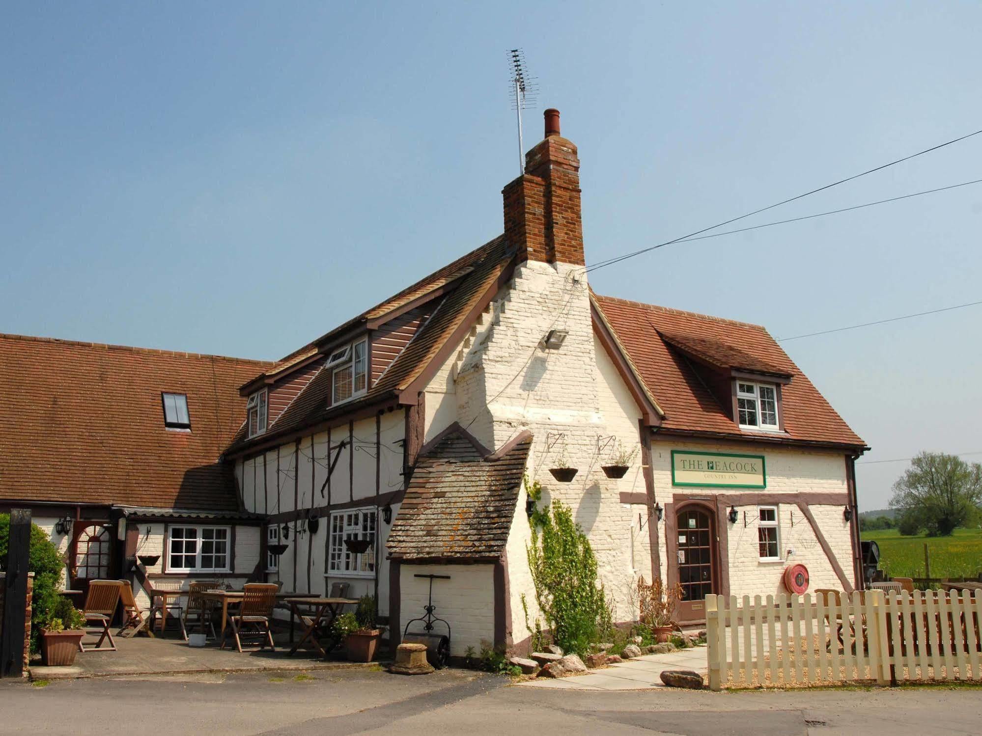 孔雀乡村酒店 Chinnor 外观 照片